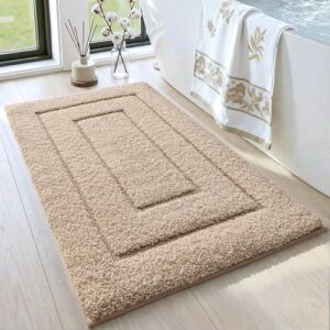 Badrumsmatta 60x90 – Mjuk och stilren design för ditt badrum DEXI Halkfri Badmatta, Mjuk Mikrofiber Badrumsmatta, Vattenabsorberande, Maskintvättbar, Extra Tjock Duschmatta för Badrum, 60 x 90 cm, Beige